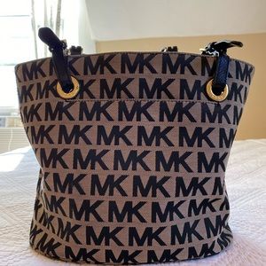 Michael Kors Tote
